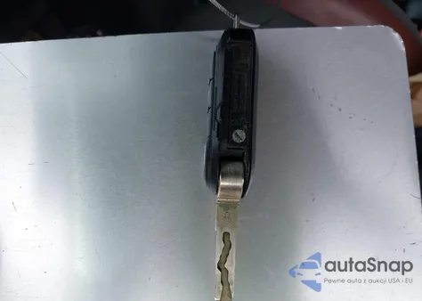 2015 Fiat 500L Trekking из США, поврежденный, VIN ZFBCFADH3FZ030392